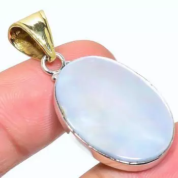 Natural Mother Of Pearl Gemstone 925 Sterling Silver Two Tone Pendant 1.73 u2m82