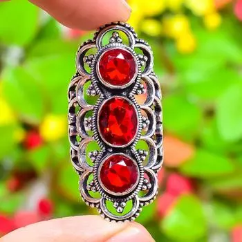Natural Mozambique Garnet Gemstone 925 Sterling Silver Gift Ring Size 9 M6P95