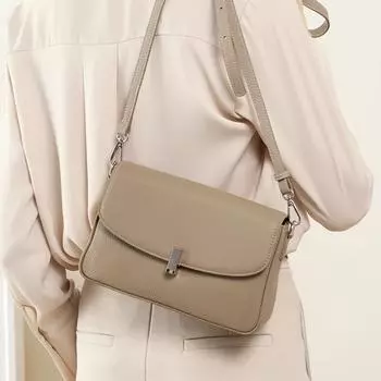 Натуральная кожа квадратные маленькие сумки через плечо для женщин новый тренд дизайнерские женские сумки подмышкой