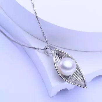 Натуральное пресноводное ожерелье, жемчужный кулон для женщин, модный жемчужный кулон в виде листа белый