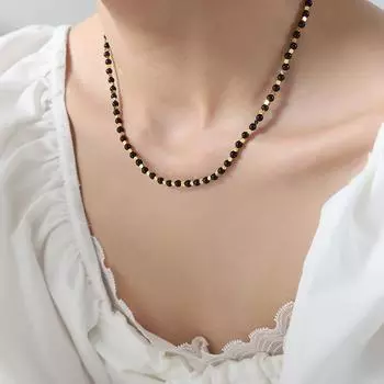 Натуральный черный агат, маленькие квадратные бусины ручной работы, ожерелье из титановой стали, 18-каратного золота, милая девушка, личность, темперамент, ювелирные изделия для женщин