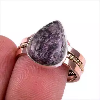 Натуральный драгоценный камень чаорит, твердое серебро 925 пробы, двухцветное кольцо, размер 8,5 h6p60