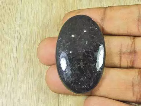 Натуральный нумит овальный лечебный кристалл кабошон россыпью драгоценный камень 84 карата. 28X45X7MM СК-3354