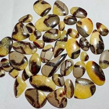 Натуральный полированный желтый септарианский кабошон, лот целебных драгоценных камней для изготовления ювелирных изделий. 1 Piece Yellow Septarian