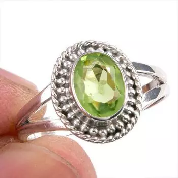 Natural Peridot Gemstone Handmade 925 Solid Silver Gift Jewelry Ring Size 7 T4E25