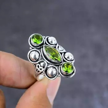 Natural Peridot Gemstone Handmade 925 Sterling Silver Jewelry Ring Size 8 f9D38