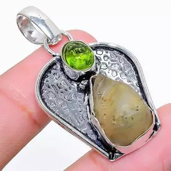 Natural Prehnite, Peridot Gemstone 925 Sterling Silver Pendant 1.77 h9O83