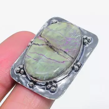 Кольцо из серебра 925 пробы с натуральным пурпуритом, размер 6,5 f9Z15