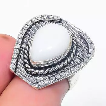 Natural Rainbow Moonstone 925 Sterling Silver Jewelry Ring Size 5.5 k0U35