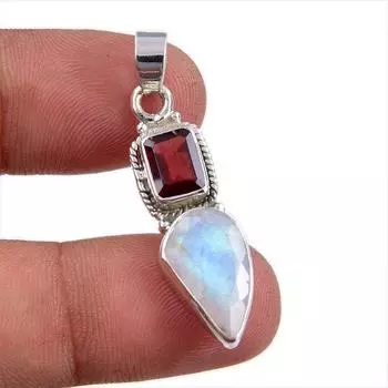 Natural Rainbow Moonstone,Garnet Gemstone 925 Sterling Silver Pendant 1.50 G2Z37