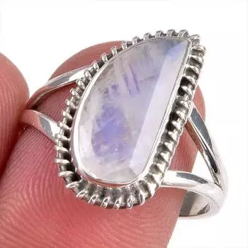 Natural Rainbow Moonstone Gemstone 925 Solid Silver Jewelry Ring Size 8.5 D4b59