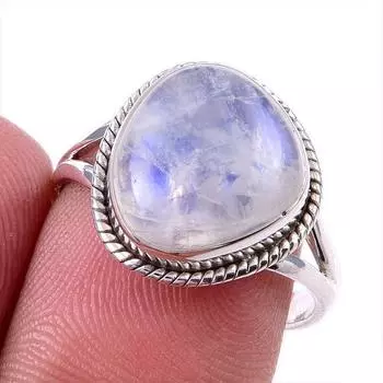 Natural Rainbow Moonstone Gemstone 925 Solid Sterling Silver Ring Size 8 B3V83