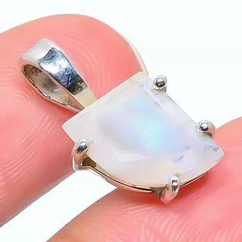 Natural Rainbow Moonstone Gemstone 925 Solid Sterling Silver Pendant 0.87 i5p22