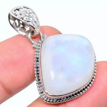 Natural Rainbow Moonstone Gemstone 925 Solid Sterling Silver Pendant 1.58 R0g28