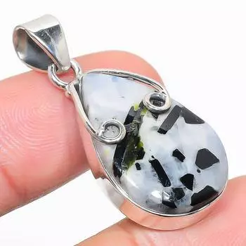 Natural Rainbow Moonstone Gemstone 925 Solid Sterling Silver Pendant 1.50 u1G20