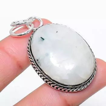 Natural Rainbow Moonstone Gemstone 925 Sterling Silver Pendant 1.97 V8I55