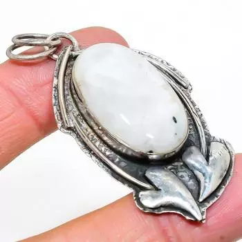 Natural Rainbow Moonstone Gemstone 925 Sterling Silver Pendant 2.56 f6U74