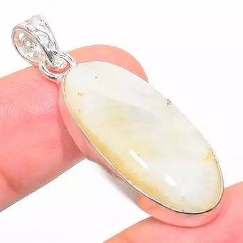 Natural Rainbow Moonstone Gemstone 925 Sterling Silver Pendant 1.77 z2w20