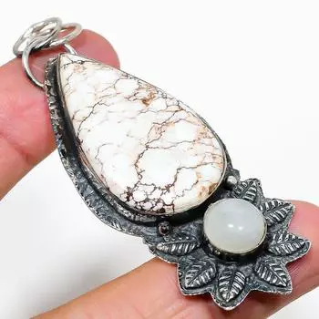 Natural Wild Horse, Moonstone Gemstone 925 Sterling Silver Pendant 2.99 F7j01