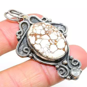 Natural Wild Horse, White Topaz Gemstone 925 Sterling Silver Pendant 2.40 H8u96