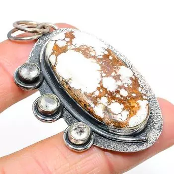 Natural Wild Horse, White Topaz Gemstone 925 Sterling Silver Pendant 2.36 C8k56