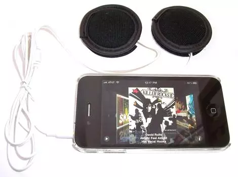 Наушники для шлема KOKKIA H10 белого цвета с отличным басом и громким аудиоразъемом, который можно подключить к приемнику. Для обычных и экстремальных пользователей шлема.