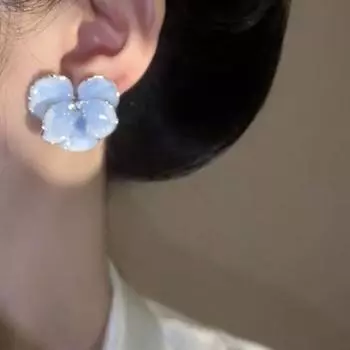 Не проколотые женские серьги-гвоздики с синим цветком, элегантные клипсы для ушей для девочек Ear Studs