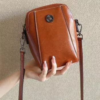 Небольшая женская сумка из масляного воска из воловьей кожи Новая женская сумка через плечо на одно плечо Модная женская сумка из натуральной кожи Модная женская сумка для мобильного телефона Тенденция