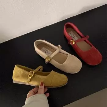 Небольшие мягкие туфли на плоской подошве женские весенне-осенние новые французские ретро нежные замшевые туфли Мэри Джейн плоские шапочки 35 жёлтый