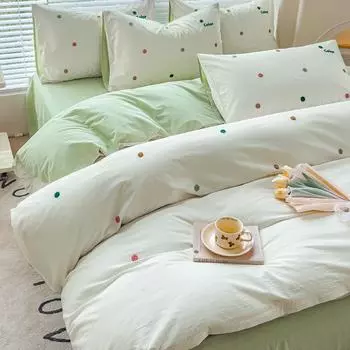 Небольшой комплект из четырех предметов из свежего хлопка, полотенце с вышивкой, пододеяльник, простыня 1,8 м, 1,5 шт., постельное белье 1.2m bed sheet 3pcs