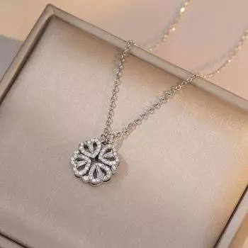 Necklace Women S Two-Wear Heart-To-Heart Open Four-Leaf Flower Necklace Fashionable Love Folding Collarbone Chain