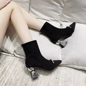 Неглубокие весенне-осенние женские ботильоны в стиле панк с острым носком на каблуках дизайнерские туфли на высоком каблуке женские короткие сапоги с застежкой-молнией сзади 35