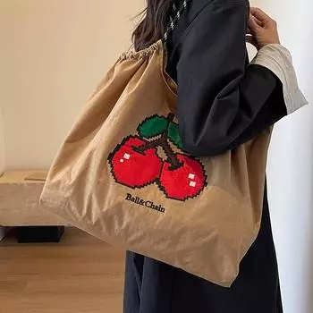 Нейлоновая тканевая сумка с шариковой цепочкой для женщин большой вместимости в 2023 году, новая модная и универсальная сумка на одно плечо, тканевая сумка, улучшенная сенсорика