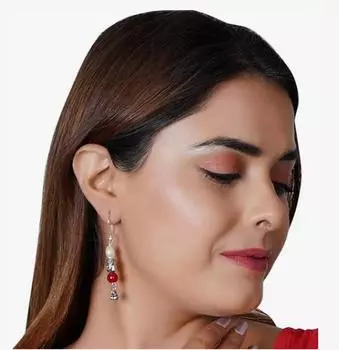 Немецкая посеребренная оксидированная серьга