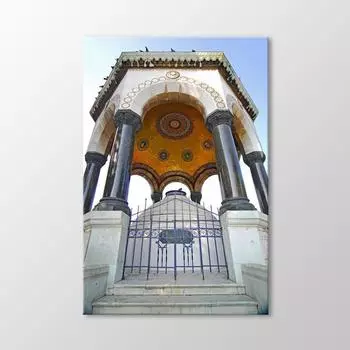 Немецкий стол с фонтаном