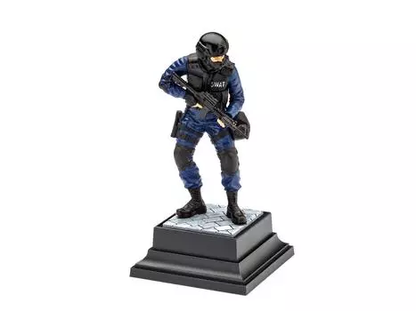 Немецкий уровень SWAT, лидер группы спецназа, пластиковая модель 02805 1/16