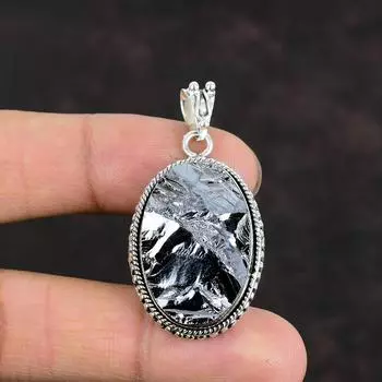 Необработанный кулон из шунгита, кулон из настоящего драгоценного камня, ювелирное изделие ручной работы, кулон из стерлингового серебра 925 пробы, достойный кулон, ювелирные изделия из шунгита, подарки для женщин