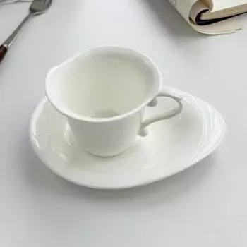 Необычная керамическая кружка и блюдце, французская роскошная чашка для кофе эспрессо, набор из белой керамики для послеобеденного чая и блюдца 180ML