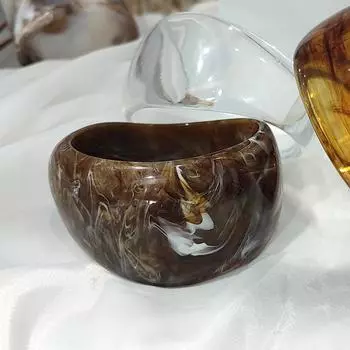 Необычный браслет из акриловой смолы в модном минималистском стиле и высококачественный браслет из смолы