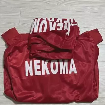 Неофициальная распродажа футболок Nekoma