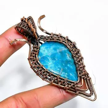 Неоново-голубой апатит драгоценный камень, ручная работа, медная проволочная обертка, кулон 2,76 дюйма 2.76 синий