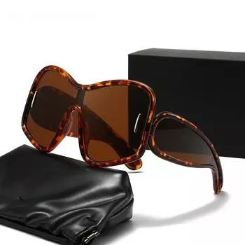 Неполяризованные большие цельные солнцезащитные очки Shield для женщин, роскошные брендовые квадратные очки в стиле панк, винтажные большие оправы с заклепками, солнцезащитные очки для мужчин