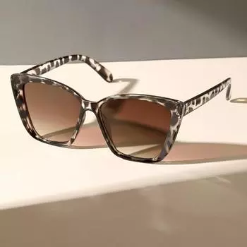 Неполяризованные новые винтажные солнцезащитные очки «кошачий глаз» женские квадратные солнцезащитные очки в маленькой оправе женские брендовые дизайнерские ретро-очки модные чёрный