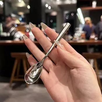 Нержавеющая сталь Маленькая круглая ложка Кофейная ложка Ложка для смешивания меда Бытовая ложка Ложка для приправ Ложка для мороженого Десертная ложка 1pcs