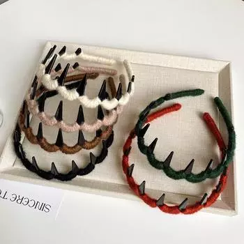 Нескользящая зубчатая волнистая повязка на голову - новый стиль, однотонная, шерстяная обертка, дизайн в виде гребня для волос белый