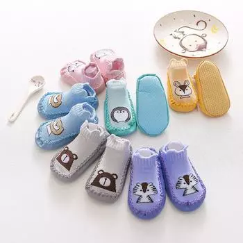 Нескользящие детские носки с мультяшным принтом: Кожаная подошва для тех, кто рано начал ходить (0-3 года) Kitten, 13cm фиолетовый