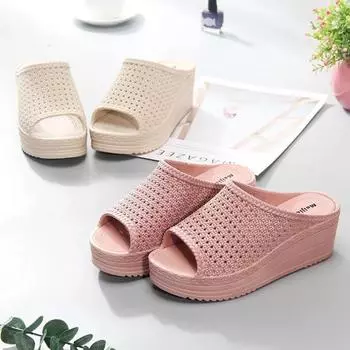 Нескользящие домашние женские тапочки, полые однотонные летние модные удобные тапочки на высоком каблуке 35 розовый