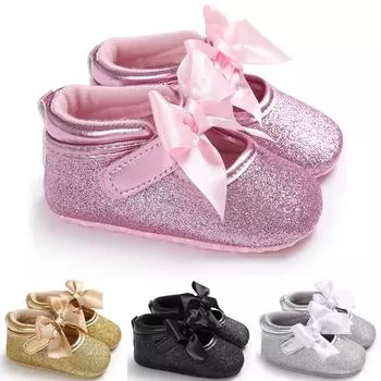 Нескользящие туфли для первых прогулок на мягкой подошве с кисточками для маленьких девочек 3/13 золотой