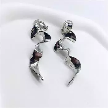 Нет Пирсинг Клипса Неправильные Геометрические Серьги Металлический Клипса Преувеличенный