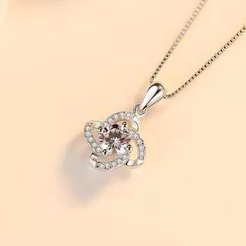 New 925 Sterling Silver Women Necklace Fashion Four Leaf Clover Flowers High Quality Zircon Pendant Clavicle Chain Jewelry Gift